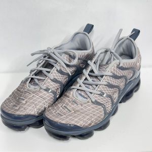 Nike Air VaporMax Plus Wolf Grey White Dark Grey 924453-019 Men’s Size 9.5